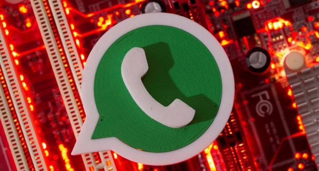 La nueva función de WhatsApp permitirá restringir cuentas.